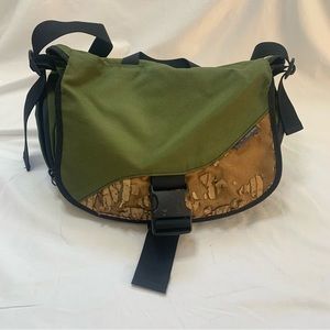 Tom Bihn Imago (Olive/Cork/Steel)